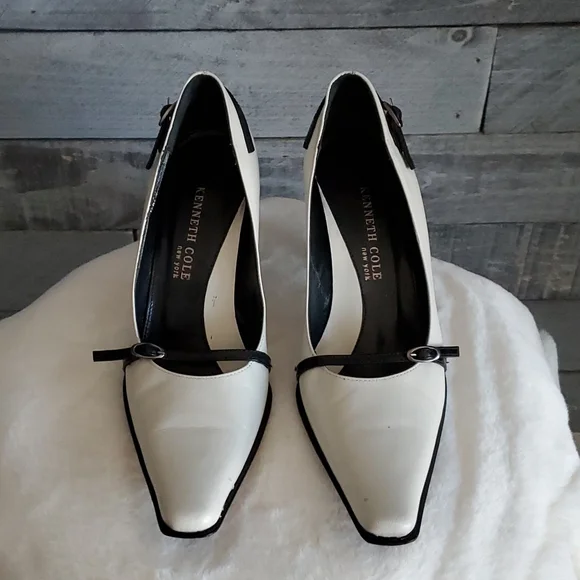 KENNETH COLE NEW YORK IVORY HEELS LEATHER SIZE 6 VINTAGE CLASSIC BLACK WHITE - Picture 4 of 14